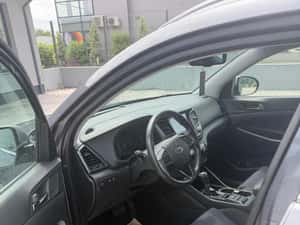 Hyundai Tucson 1.7 CRDi Sound Edition ISG 2WD — miniatura 6