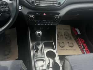 Hyundai Tucson 1.7 CRDi Sound Edition ISG 2WD — miniatura 7