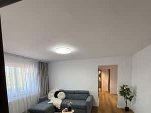 Apartament Recent renovat bloc Lama