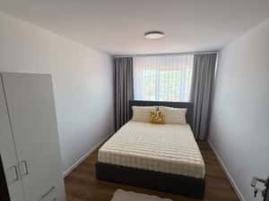 Apartament Recent renovat bloc Lama — miniatura 4