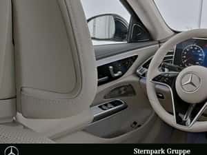 Mercedes-Benz E 300 Hibrid - 28.870 km - 2025 — miniatura 6