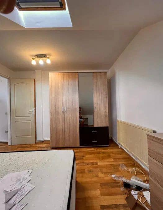 Apartament la mansarda zona Valea Aurie — fotografie 1 din 6