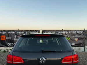 Volkswagen Passat 2.0 TDI Comfortline Bluemotion — miniatura 5