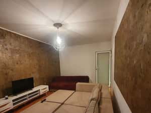 Inchiriez apartament 2 camere mobilat utilat — miniatura 5