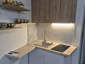 Ultra-central garsoniera la curte renovata Piata Unirii — miniatura 4