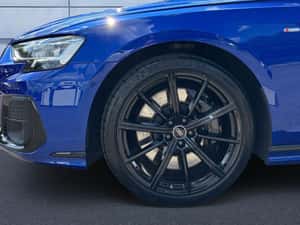 Audi A8 Hibrid, Automată, 39.000 km, 462 cp, 86.133 EUR — miniatura 7