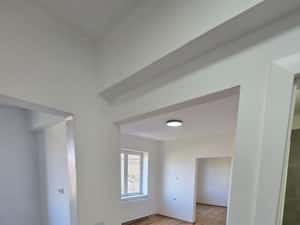 Apartament renovat, 2 camere in zona Horea, Facultatea de Litere — miniatura 4