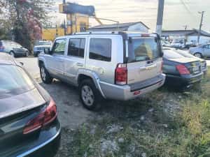 dezmembrez JEEP COMMANDER/faruri commander/bara fata jeep commander — miniatura 5