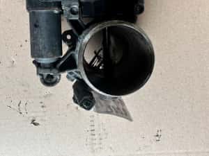 Clapeta acceleratie Mitsubishi Outlander 2.2 DID an 2007 - 2014 — miniatura 3