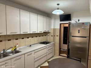 Inchiriere Ap. 4 Camere Decomandat – Pacurari Lukoil — miniatura 1