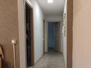 Apartament 3 camere zona Brancoveanu — miniatura 4