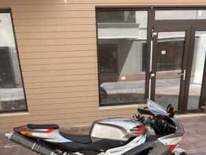 Aprilia rsv 1000rr