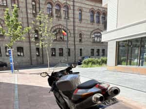 Aprilia rsv 1000rr — miniatura 6