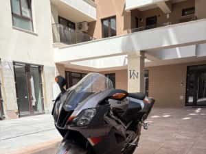 Aprilia rsv 1000rr — miniatura 8