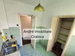 Apartament 3 camere în Calea București,coloana de gaze, 63mp — miniatura 6