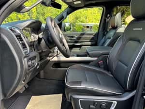 Dodge RAM SUV 2018 - 9.300 km, 420 CP, Automată — miniatura 2