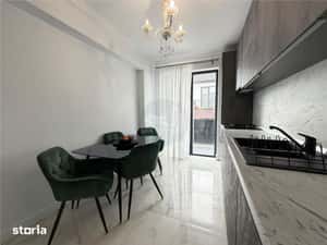 Apartament 3 camere 3 balcoane 2 locuri de parcare zona Selimbar — miniatura 5
