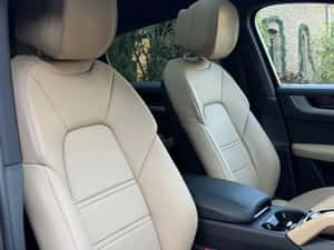 Porsche Cayenne 470 CP Hibrid 2025 — miniatura 7