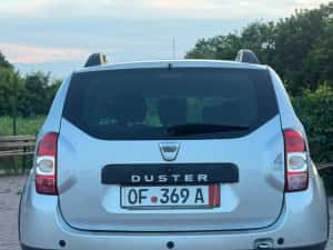 Dacia Duster Prestigi 4x4 1.5 dci 110cp — miniatura 6