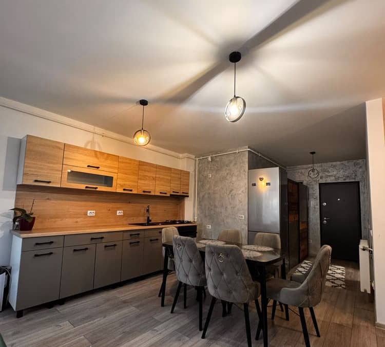 De inchiriat AP 2 camere , Floresti, Cj, zona linistita , tineretului — fotografie 1 din 6