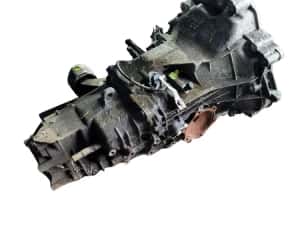 Cutie De Viteze Manuala 5 Trepte Volkswagen Passat 3B3 2000 - 2005 1.9 — miniatura 3