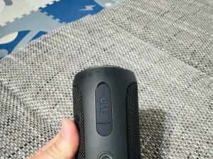 Vând boxe JBL Flip 3 /Flip 4 /Flip 6 impecabile — miniatura 5