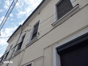 Apartament 3 camere de vanzare in zona Centrala — miniatura 4