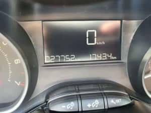 Peugeot 208 12i 27000km reali avariat lovit — miniatura 7