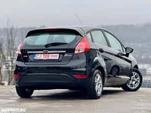 Ford Fiesta 1.6 TDCI Titanium — miniatura 6