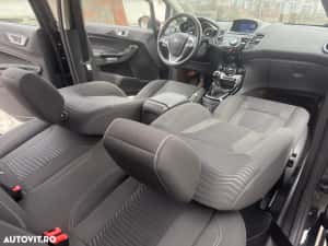 Ford Fiesta 1.6 TDCI Titanium — miniatura 10