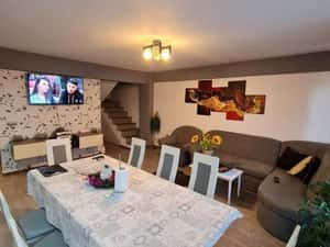 Apartament mobilat si utilat, 4 camere, garaj si parcare, la 5 minute — miniatura 4
