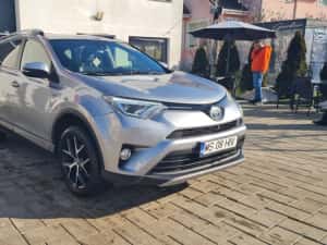 Toyota Rav 4, HIBRID, 4x4, 2017, ACCEPT SCHIMB  cu  Dacia SPRING sau VW Touareg. — miniatura 9