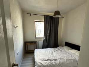 Proprietar ofer spre inchiriere apartament 2 camere bloc nou — miniatura 3