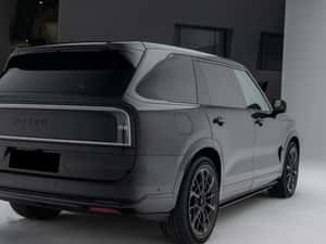 ZEEKR 9X Hyper 1401 HP - disponibil la comanda! — miniatura 7