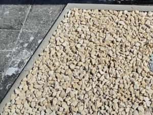 Piatra crem rosie gri — miniatura 7