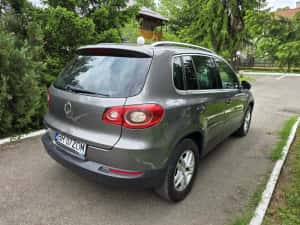 De vânzare Volkswagen Tiguan 4x4  2010 Automat EURO 5 4MOTION — miniatura 4