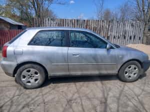 Bara față completa cu prociectoare Audi A3 8L1 2001 — miniatura 6