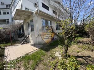 Garden apartament 3 camere 170mp  Faleza Nord Pescarie vedere la mare