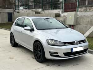 Volkswagen Golf 1.6Tdi 2016 Automat Bi-Xenon Navigatie Incalzire — miniatura 2