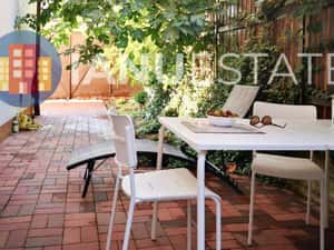 Obor 10` Metrou Calea Mosilor Mihai Eminescu Centrala Parcare Curte — miniatura 1