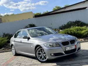 Bmw seria 3/E90/Limuzina/2009/143 CP/Volan M-paket/Led/ — miniatura 9