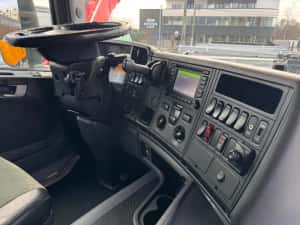 Scania G450 8x2 an 07/2017 km 480 mii service  facut rampa hidraulic — miniatura 8