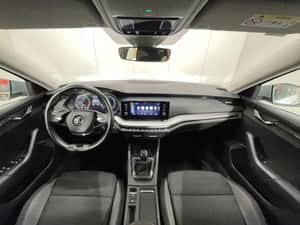 Skoda Octavia 1968 cm3 Diesel Manuală 2021 — miniatura 7