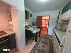 Apartament 3 camere decomandat, mobilat si utilat Strada Gloriei — miniatura 5