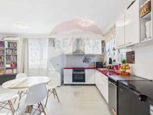 Casa moderna cu 4 camere de vanzare Buftea — miniatura 3