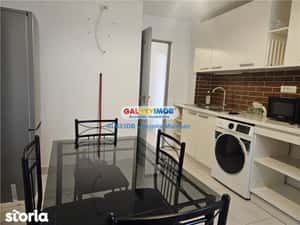 Inchiriere apartament 3 camere decomandat Targoviste Micro 11 — miniatura 4
