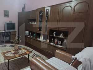Apartament la casa de vanzare, 85 mp, zona Ultracentrala
