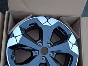 Vand Jante 5x114 R18 ET 32  Tagasan Bigster Duster 3 — miniatura 9