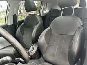 Peugeot 2008 - 2017 - 128.000 km - Automată - Gri — miniatura 7