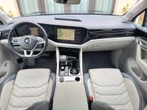 VW Touareg 3.0 TDI 286 CP — miniatura 8